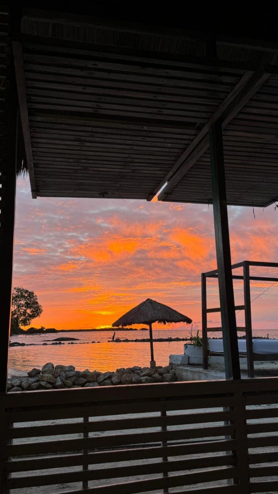 El Embrujo Tintipan Hotel Tintipan Island Luaran gambar