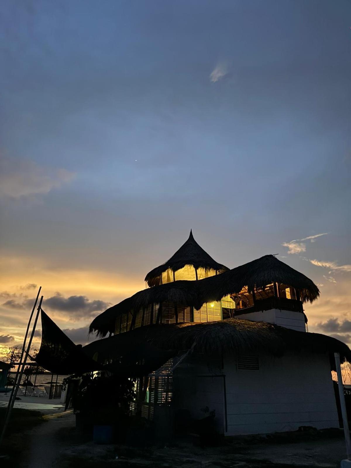 El Embrujo Tintipan Hotel Tintipan Island Luaran gambar